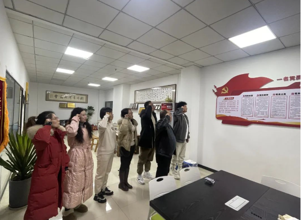 1753410213154957.png 1753410217056.png